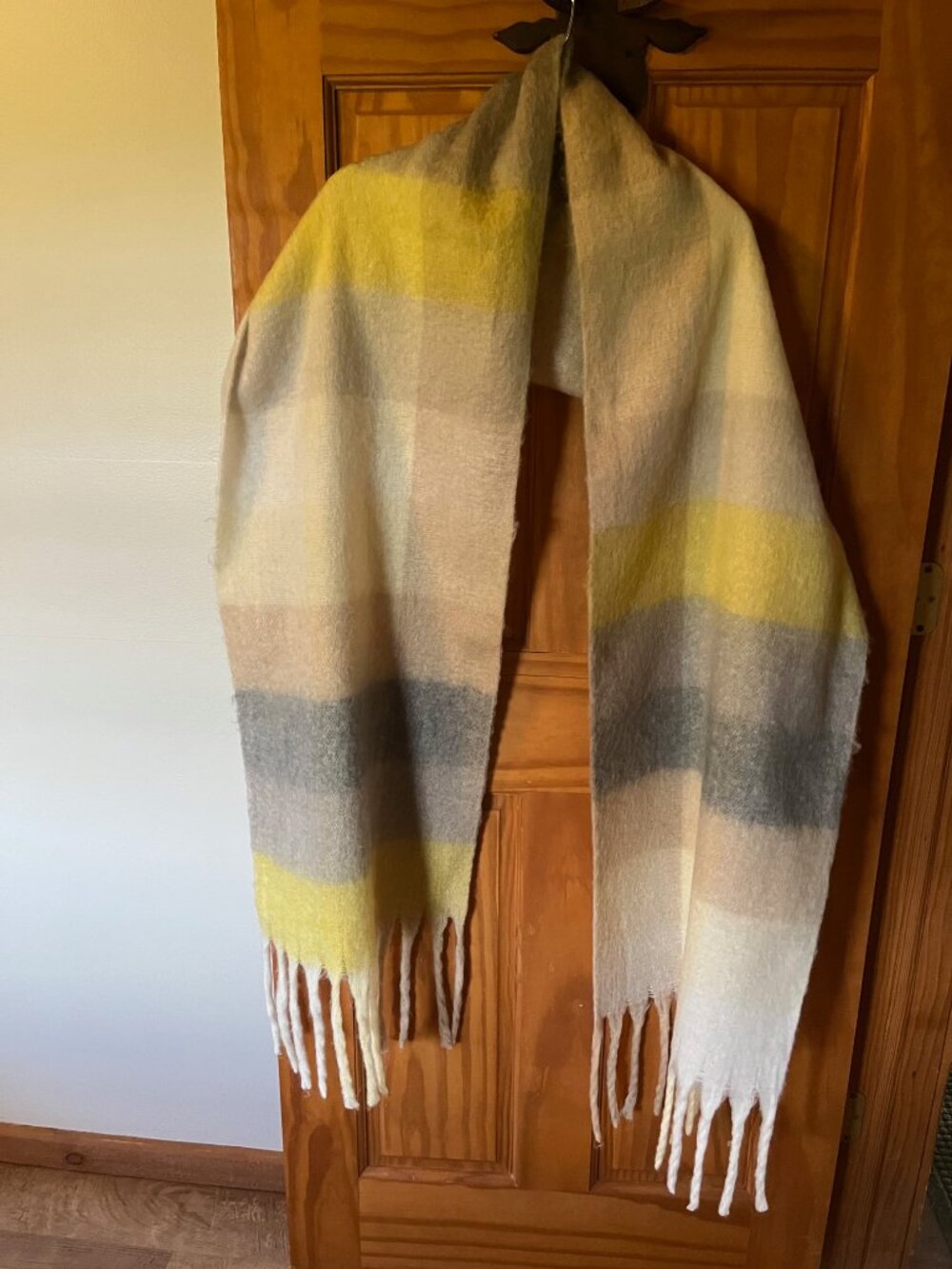 Oversized Chunky Plaid Blanket Scarf Wrap with Fringe - Mustard & Neutrals - Picture 2 of 4